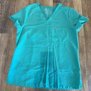 FIGS Catarina scrub top, medium, surgical green